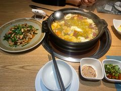 -一朵菌·野生菌探索家火锅(南亚店)
