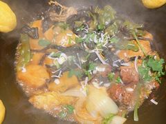 -万里闯关东铁锅炖菜馆(高新旗舰店)