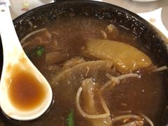 -皇冠明珠鱼翅楼(水上公园店)