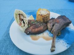 -亚龙湾希尔顿自助餐厅·海鲜·烧烤·沙滩BBQ·现场乐队