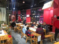 -牛华八婆麻辣烫(龙湖U城店)