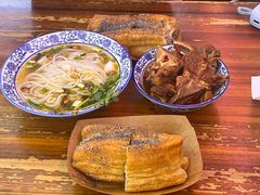 -唐记牛骨粉(陶溪川店)