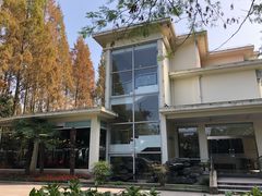 -上海怡沁园度假酒店