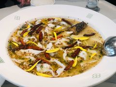 -渔语鱼酸菜鱼新川菜(来福士店)