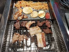 -张牌牌·东北烤肉小吃市集(金楠天街店)