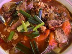 -霄汉牛三鲜湖北砂锅菜(万松园2店)