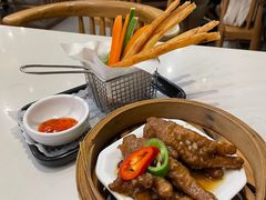 -乜都得港式茶楼(天贵路店)