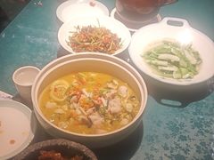 -呷湘厨·鱼汤捞饭·剁椒鱼头·辣椒炒肉(国家会展中心店)