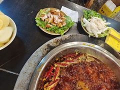 -重庆风光老灶火锅城(同德广场店)