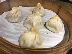 -新梅华·茶点餐厅(欧尚店)