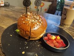 -HIGH FIVE哈福手工汉堡(桂林路店)