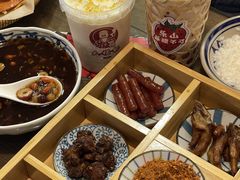 -谢老五跷脚牛肉·非遗传承店