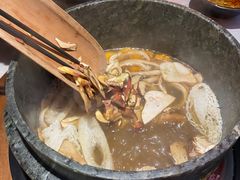 -芸山季·云南山珍菌火锅(人民广场来福士店)