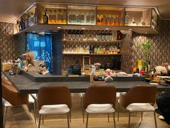 -吉屋·炭烧酒场·秋冬功夫奶汁河豚鱼锅