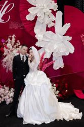 -Color卡诺婚纱礼服馆(南京严选店)