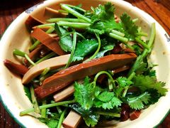 香菜豆干-东三里屯豌杂面