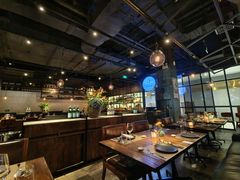 -Carbon莫卡哆·意大利复古集市餐厅(杭州大厦店)