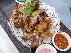特色烤羊排-马尔龙新疆饭店·清真(长青路店)