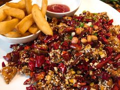 经典辣子鸡配大薯条-眉州东坡·熊猫主题餐厅(枫蓝店)