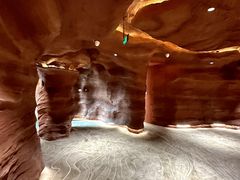 -幸栖洞穴设计酒店(成都春熙路店)