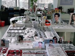 -视野联行眼镜蔡司·依视路官方授权店(顺城店)