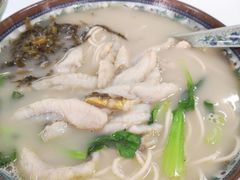 -明呈黄鱼面馆(斜土路店)