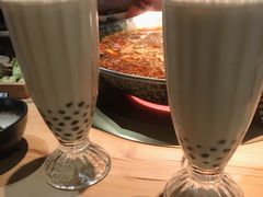 大红袍珍珠奶茶-湊湊火锅·茶憩(杭州湖滨银泰in77店)