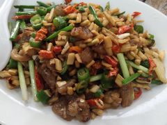 -南雄雄州土菜餐厅(粤北大厦店)