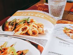 -Golden Lily河内巴黎法越料理餐厅(建国西路店)