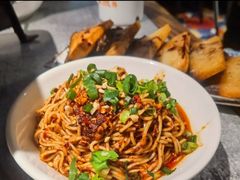 -探鱼·鲜青椒爽麻烤鱼(天河优托邦店)