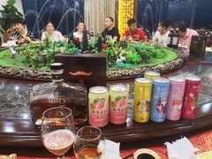 -鹏城人家海鲜酒家·23年老字号(较场尾店)
