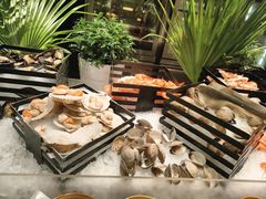 -JW万豪厨房餐厅·滨海草坪烧烤·海鲜·海景(三亚绿发山海天JW万豪酒店)