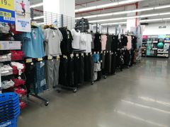-迪卡侬(民族东店)