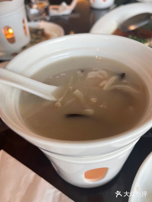 名佳荟鱼茸海鲜羹图片