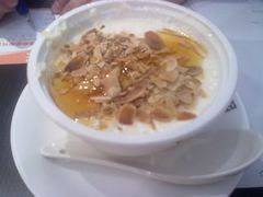 -满记甜品(巴黎春天宝山店)