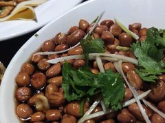 -镜泊湖酒家(兴华街金鼎店)