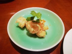 鱼子酱珊瑚芥末虾球-杭州JW万豪酒店-万豪中餐厅