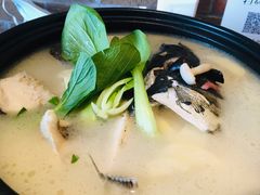 鱼头皇-芳草地度假酒店·野炉中餐厅