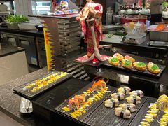 自助取餐区-钱小奴海鲜自助黑金店(杭州滨江龙湖店)