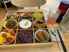 -轻蔬不用等·素食(江苏路店)