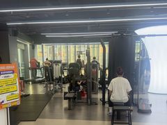 -超鹿运动(五四路恒力城店)