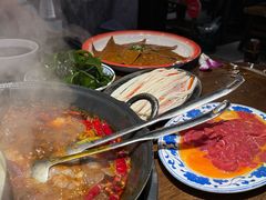 -萍姐火锅·公路夜市(武汉首店)