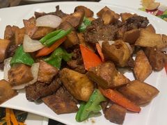 -清真·玛丽亚新疆菜主题餐厅(浙江中路店)