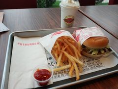 -FATBURGER 特富客汉堡(外交公寓店)
