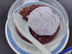 红豆伴雪球-百花传统甜品店(原址店)