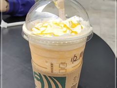 -星巴克(昆明金鹰天地店)
