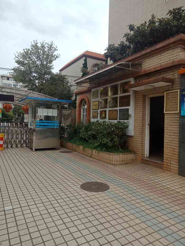 爱琪国际幼儿园-"#吃货李推荐#:昆明无处不飞花,船房小区.