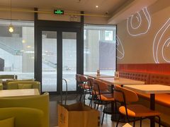 -油梨树 AVOCADO TREE(亮马桥店)