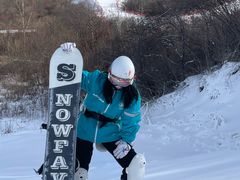 -鳌山滑雪度假区
