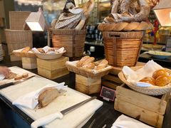 -圣丰索菲特·2 On 988 Café 自助餐厅